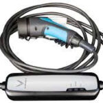 Sạc Cầm Tay Ô Tô Điện VinFast 2,2kW và 3,5kW